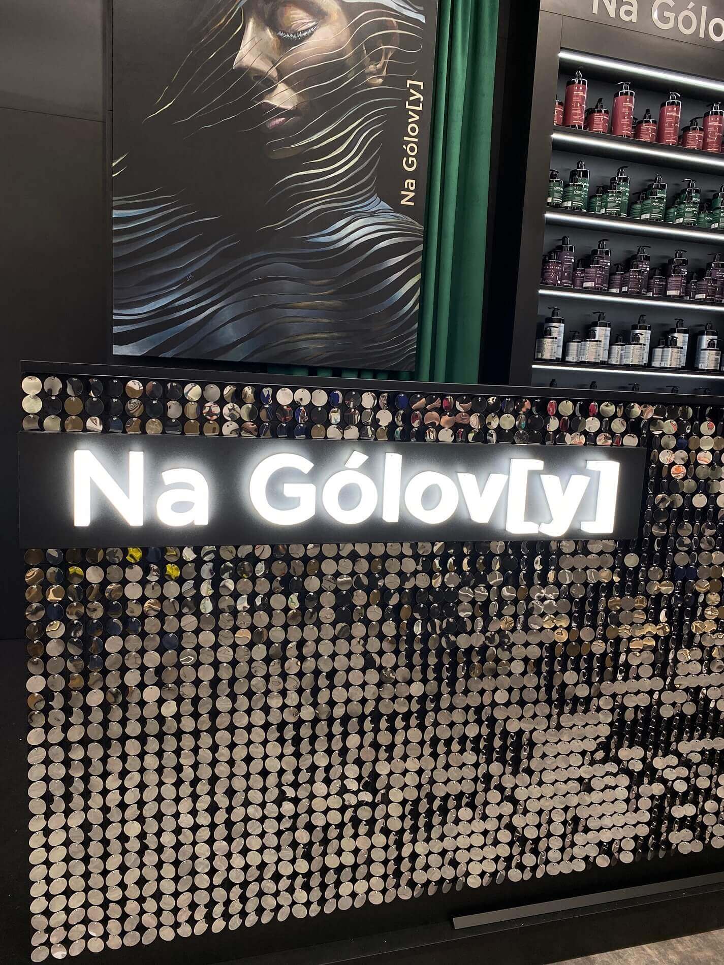 Промо зона компанії Na Golovy фото